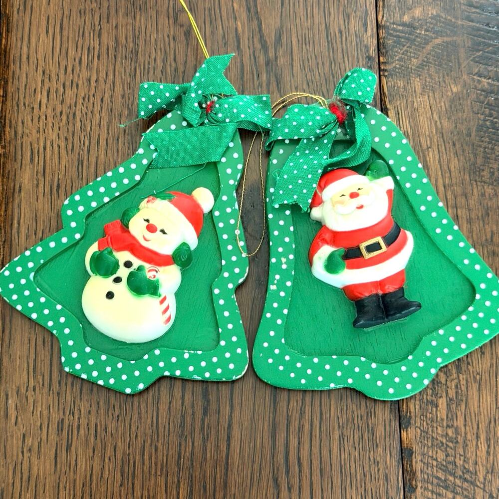 Vintage Christmas Ornaments –Raised Santa & Frosty on Green Polka Dot Background